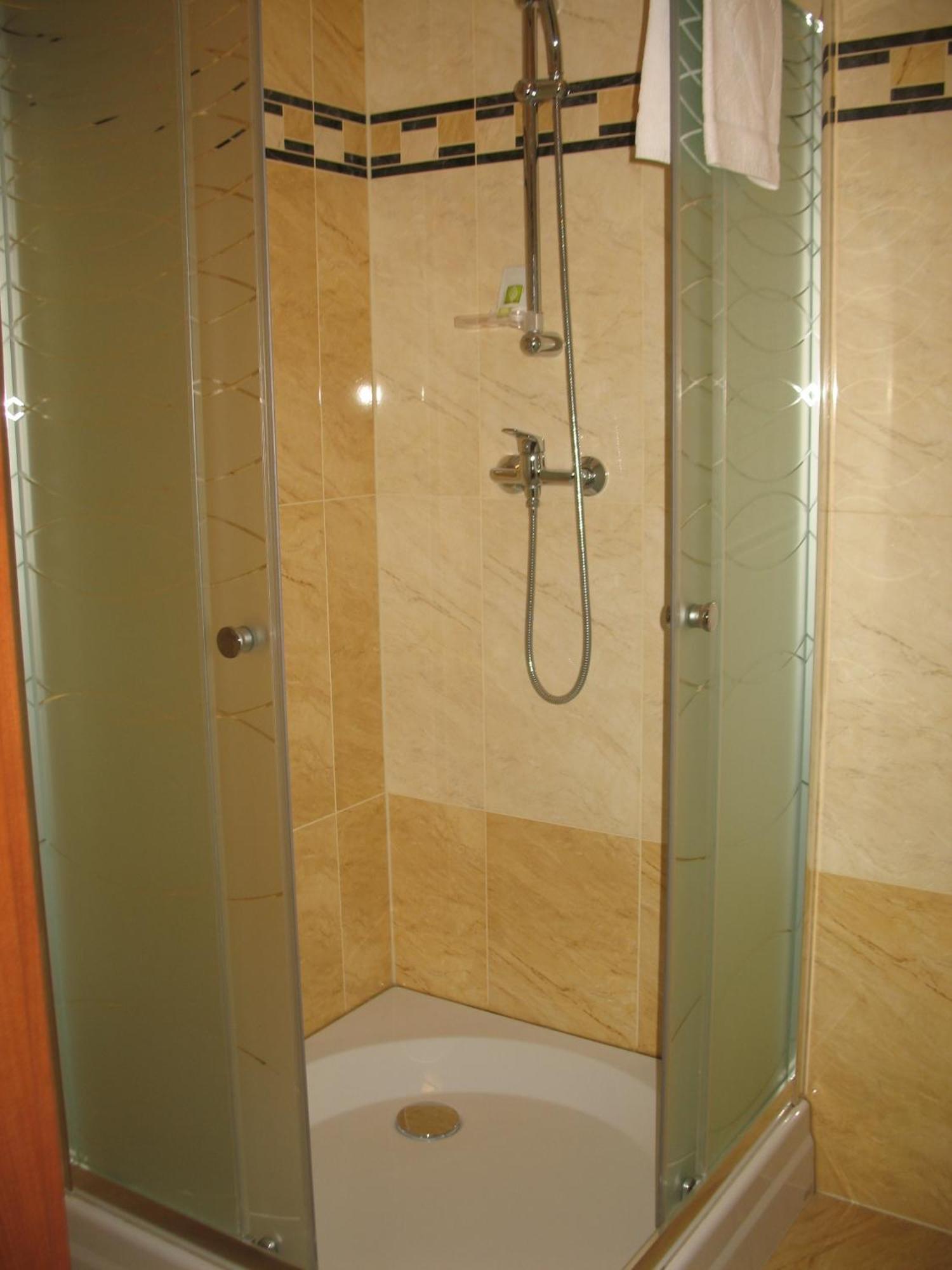 Zacisze Hotel Ulan Phòng bức ảnh