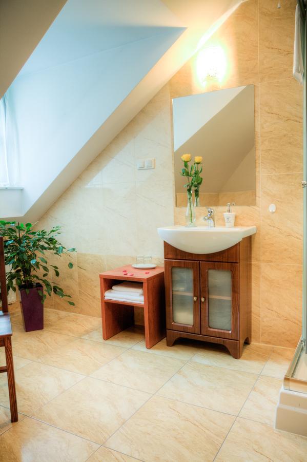 Zacisze Hotel Ulan Phòng bức ảnh